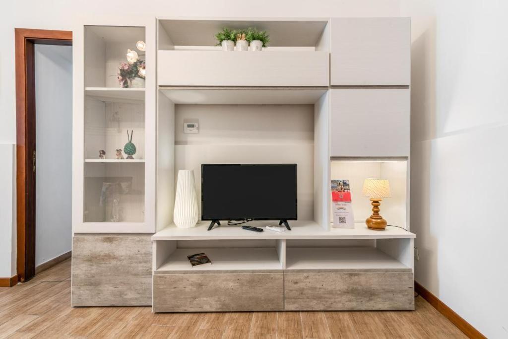 Arcobaleno Nuova Gestione Apartment ปาแลร์โม ภายนอก รูปภาพ